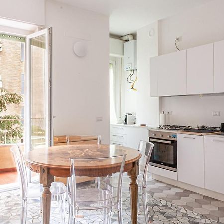 Bnbutler - Casa Lario - Isola District Milan Exterior photo